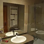 La Font 3* Os de Civis